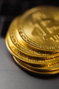 gold round coin