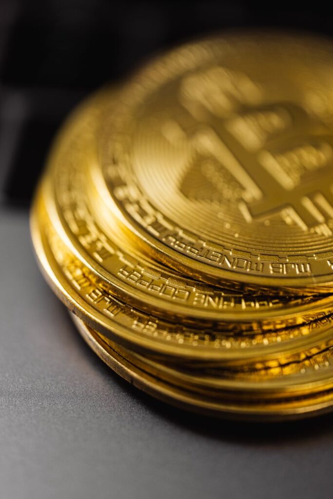 gold round coin
